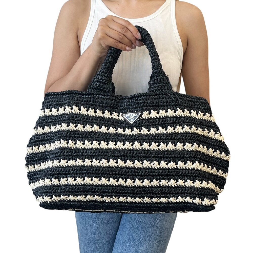PRADA Vintage Triangle Logo Canapa Tote Bag Handbag Black Beige Raffia [106401] - Picture 4 of 15